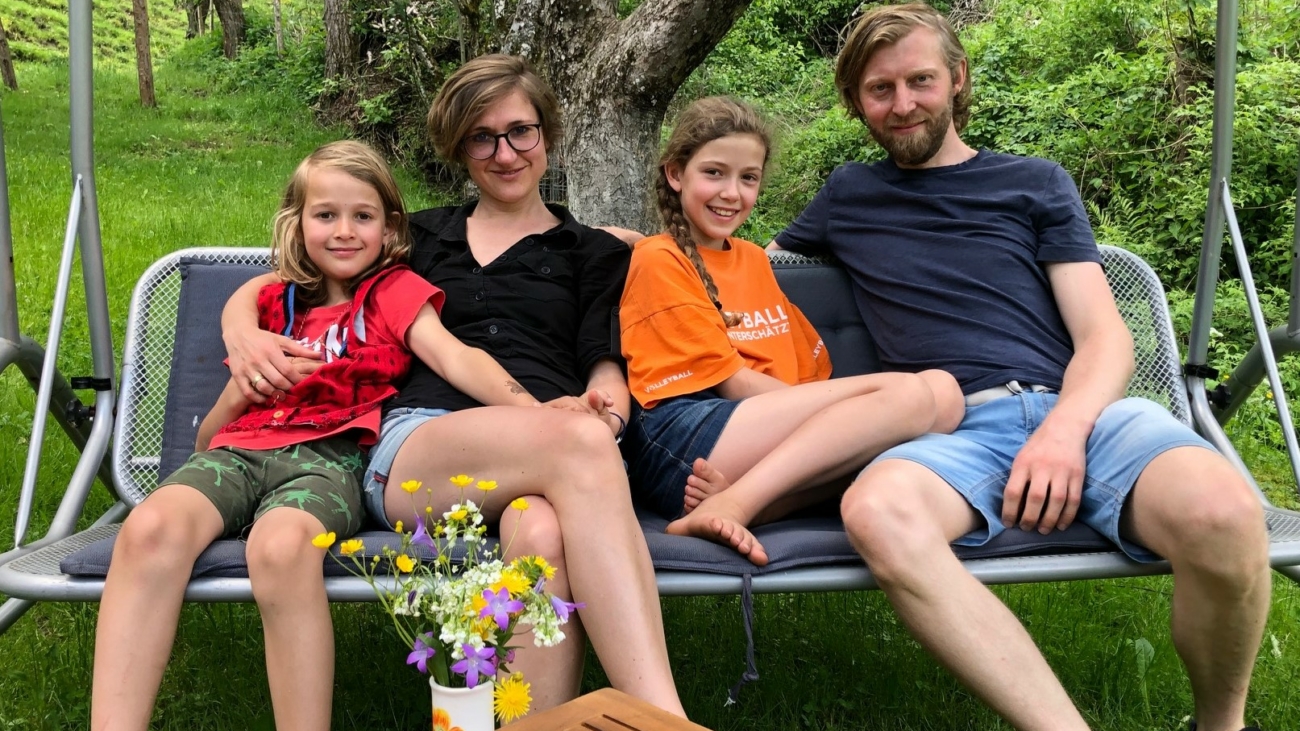 Gesine und Wladimir mit Kindern